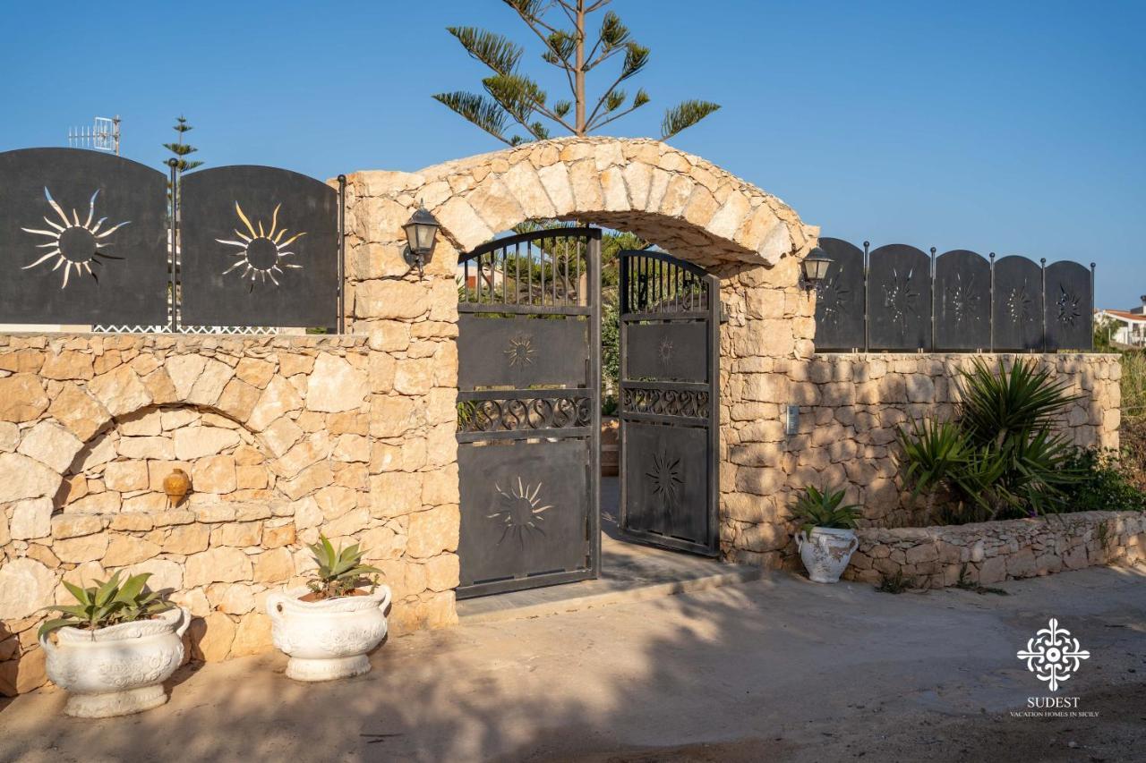 Borgo Marino Beach Residence LMP Екстериор снимка
